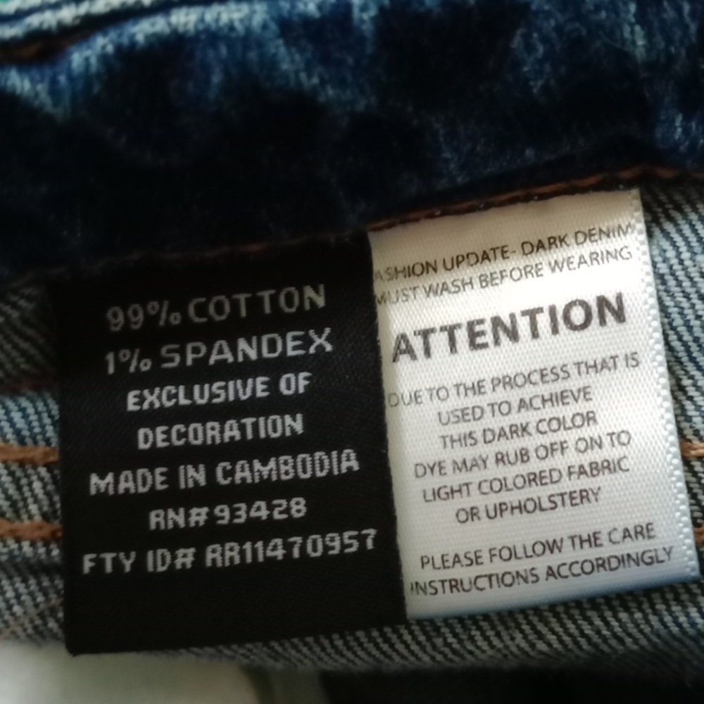 B Street Blue Bootcut Jeans w/ Brown Floral Lace Detail | Size 8 - Picture 9 of 16